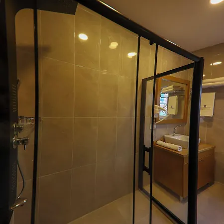 Hotel Ruby Royal 2*
